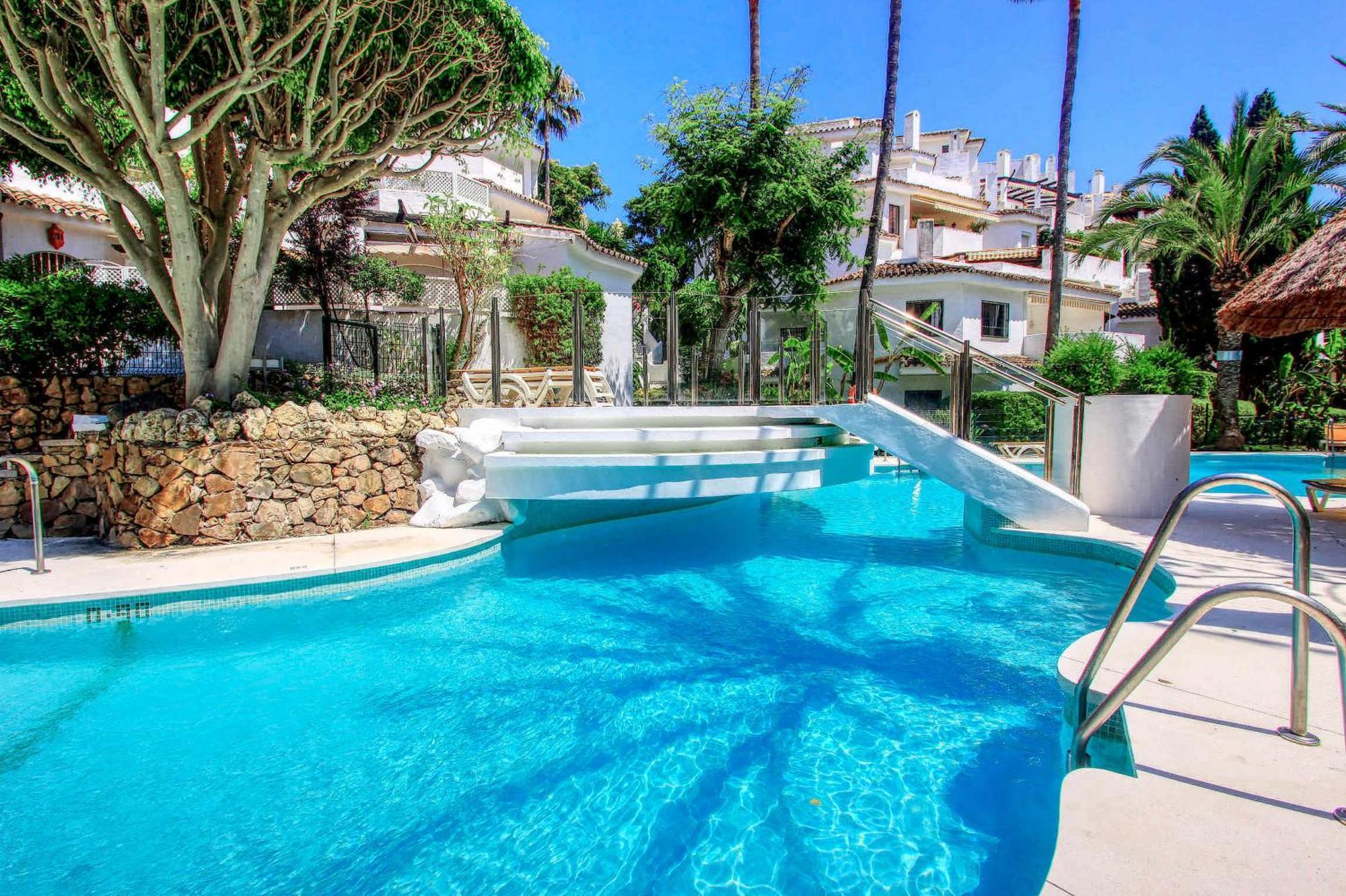 1108 Beachfront 2 Apartments With Roofterrace 80Mtrgt Beach 3 Pools Marbella Esterno foto